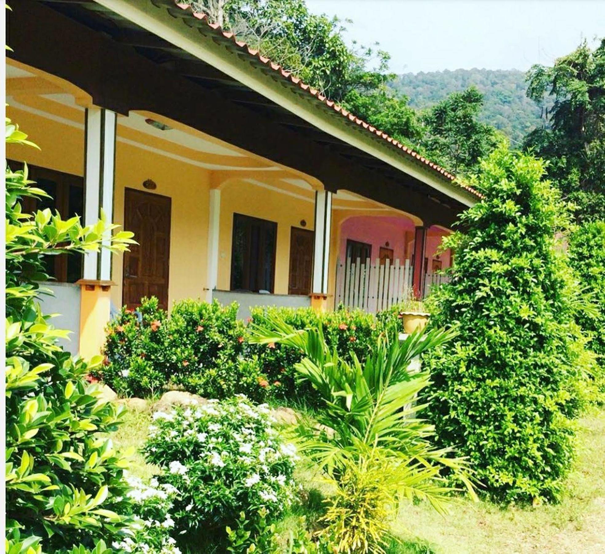 Phu Lanta Life Hotel Koh Lanta Bagian luar foto